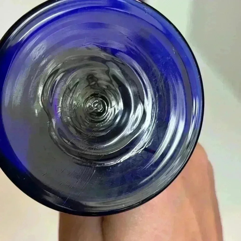 Millennium Y2K New Year’s Eve  1999/2000 cobalt glass champagne flutes. - Picture 3 of 10